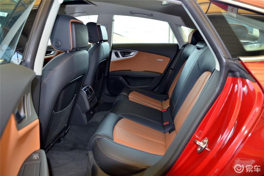 【奥迪a7(进口)2014款35 fsi quattro 技术型后排空间汽车图片-汽车