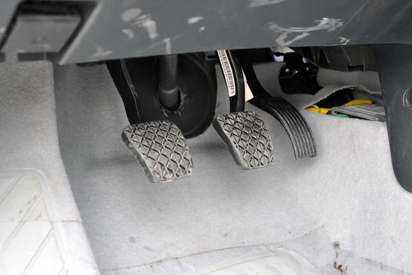 5l 手动 舒适型脚踏板图片-汽车图片大全】-易车