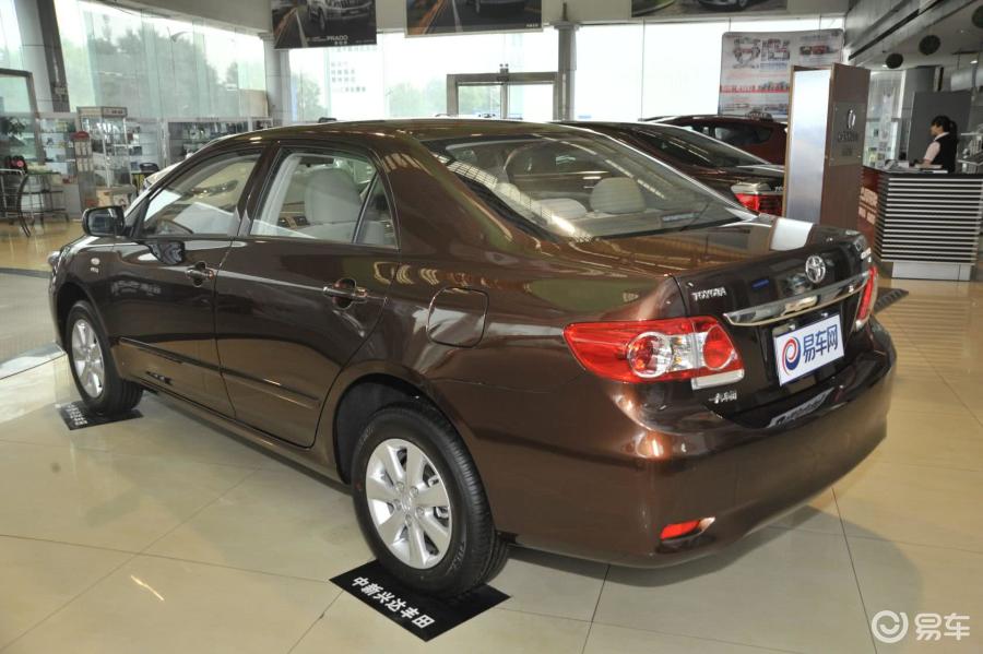 一汽丰田  卡罗拉  2013款  2017款  2016款  2014款  2013款  2012款