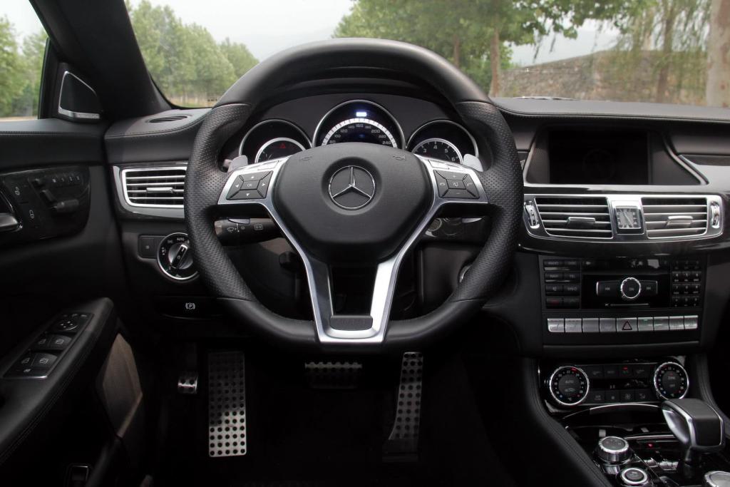 【奔驰cls级amg(进口)-内饰图片奔驰cls63 amg】-网通社internet info