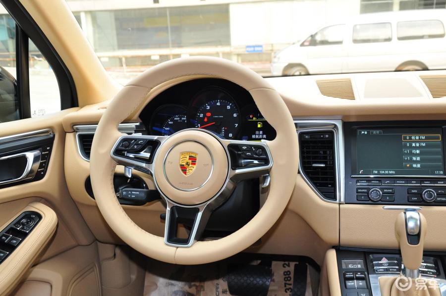 保时捷macan 完整内饰图