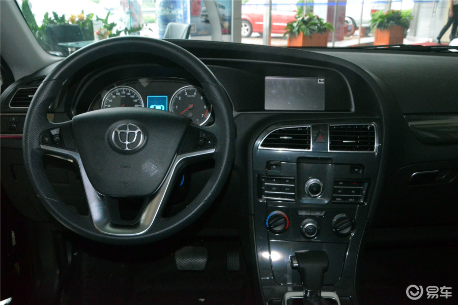 【华晨中华v52014款1.