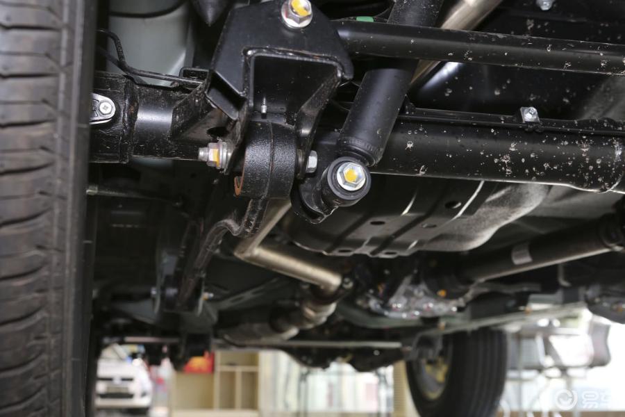 3l 自动 jlx后悬挂汽车图片-汽车图片大全】-易车