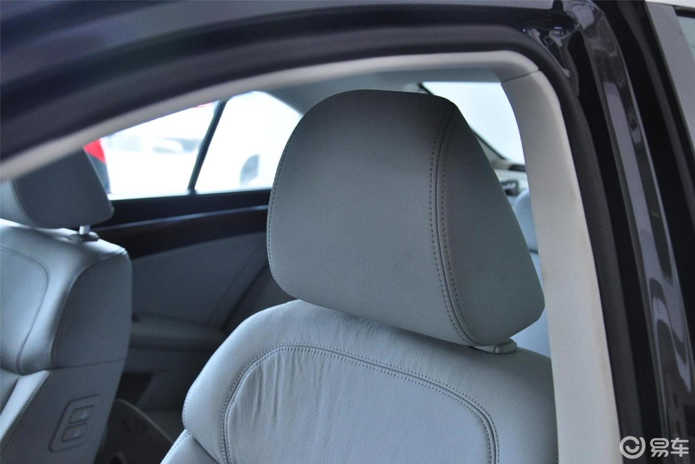 驾驶员头枕
