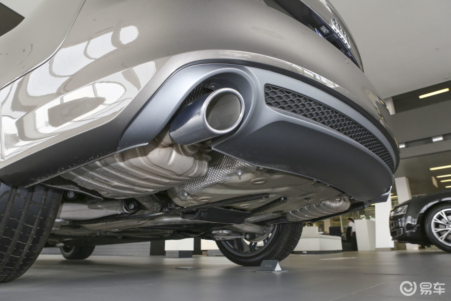 【奥迪a72014款50 tfsi quattro 豪华型排气管(排气管装饰罩)汽车图片