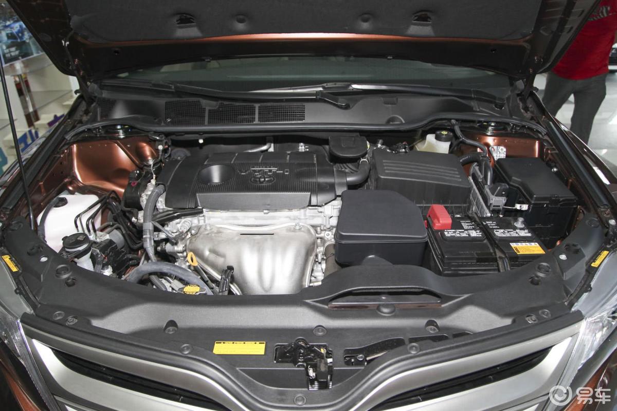 7l 自动 两驱 豪华版发动机汽车图片-汽车图片大全】-易车