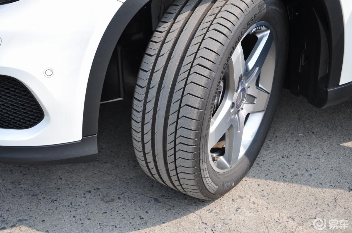 【奔驰gla(进口)2015款260 4matic轮胎花纹汽车图片-汽车图片大全】