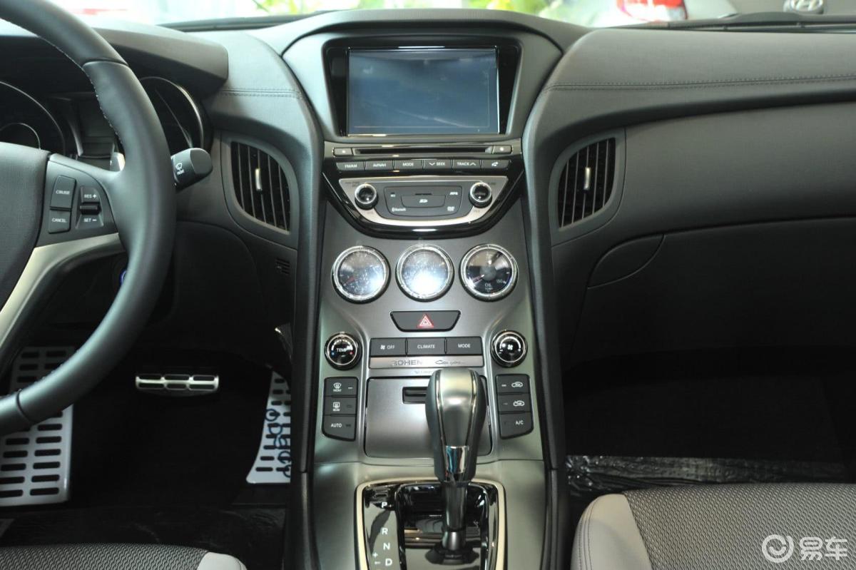 0t 自动 靓雅版中控台整体汽车图片-汽车图片大全】-易车