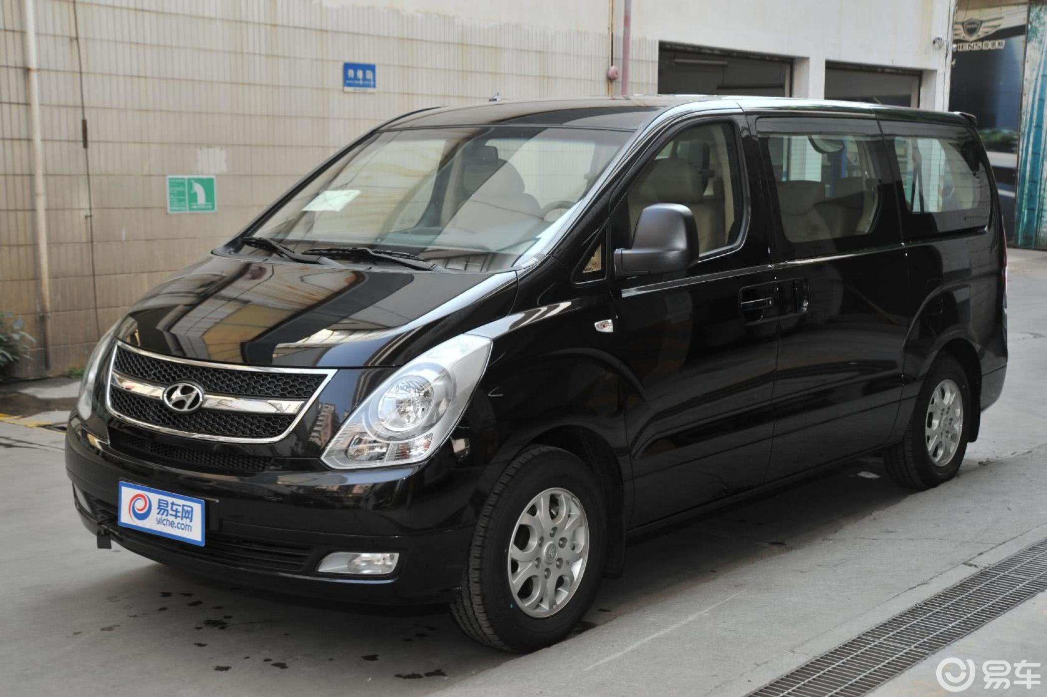 现代 辉翼 2011款  2011款  2.4l 自动 豪华版  2.4l 自动 领航版  2.