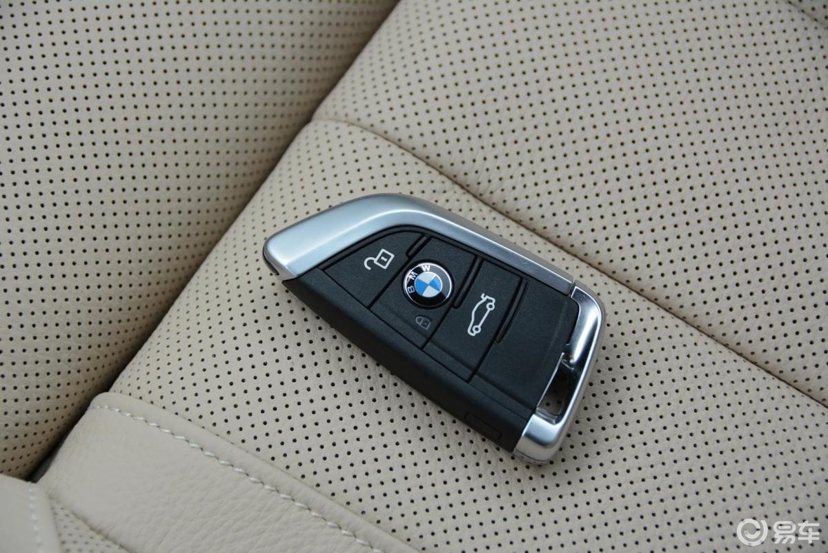 【宝马x62015款xdrive50i m运动型钥匙汽车图片-汽车图片大全】-易车