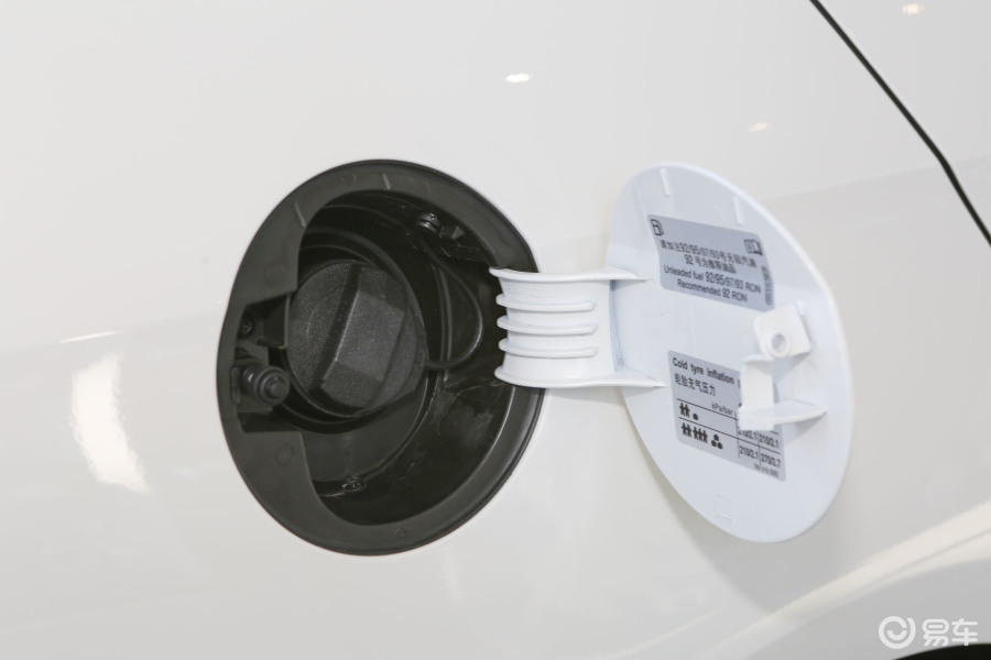 6l 手动 风尚版油箱盖汽车图片-汽车图片大全】-易车网