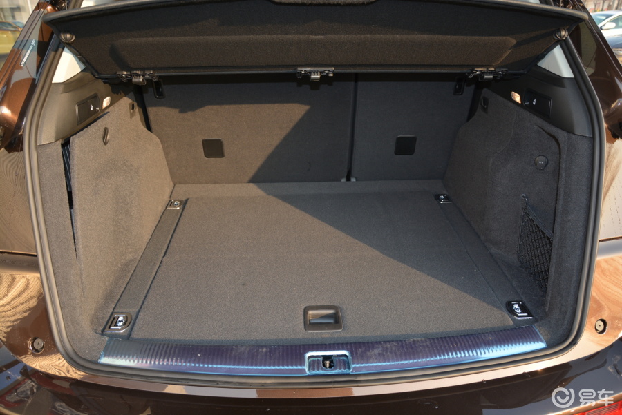 奥迪q5 行李箱空间图