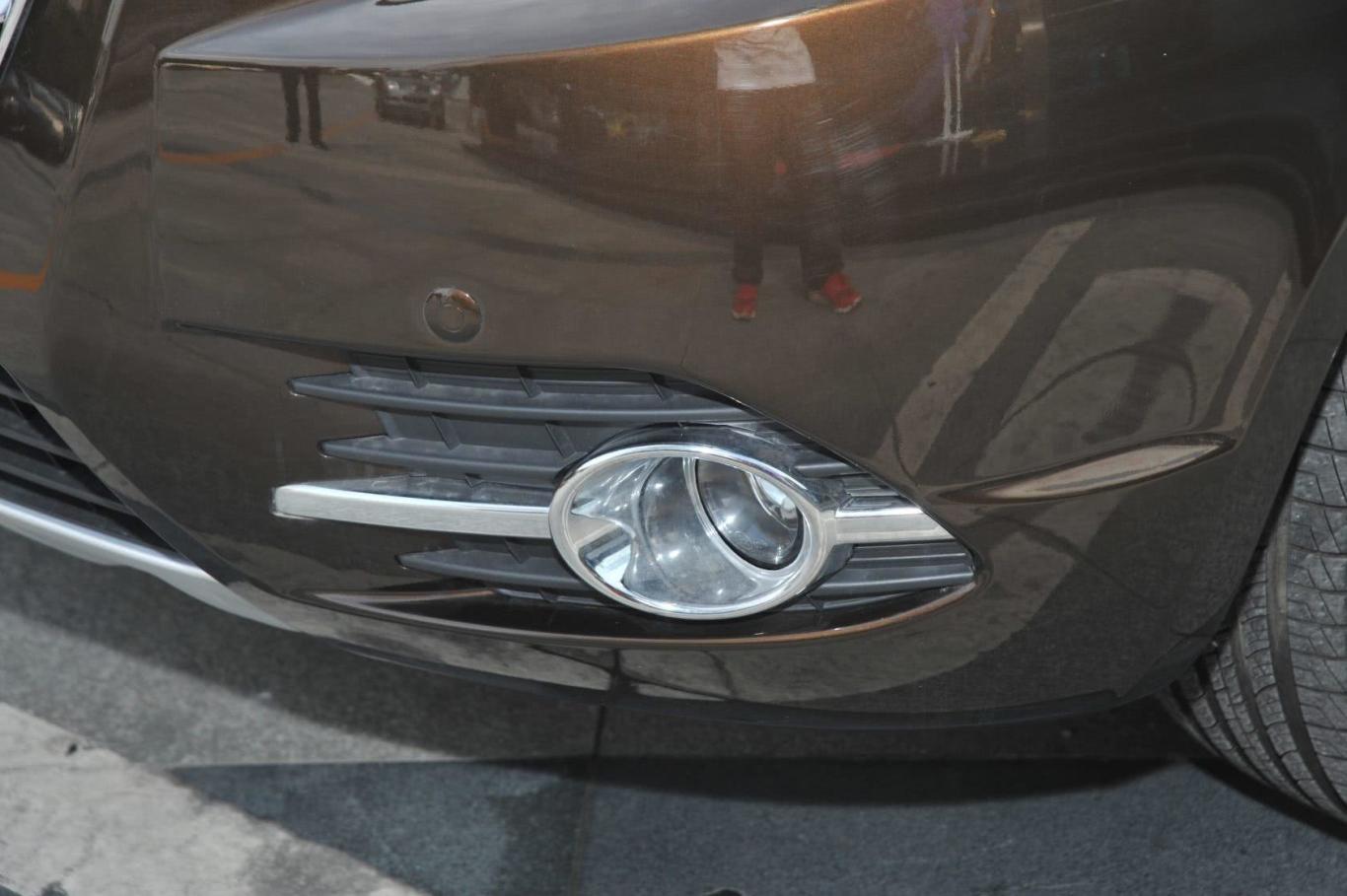 0l 自动 超值版雾灯图片-汽车图片大全】-易车