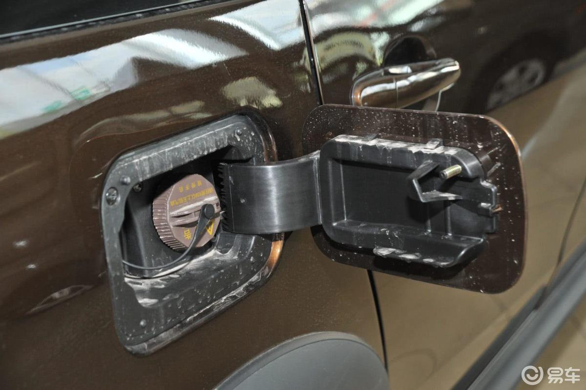 【景逸x32014款1.5l mt 尊享型油箱盖汽车图片-汽车图片大全】-易车