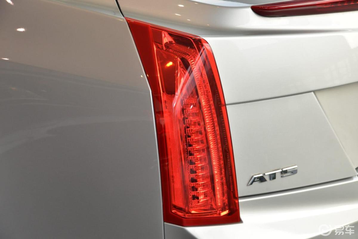 【凯迪拉克ats(进口)2014款28t 领先型尾灯侧45度俯拍汽车图片-汽车
