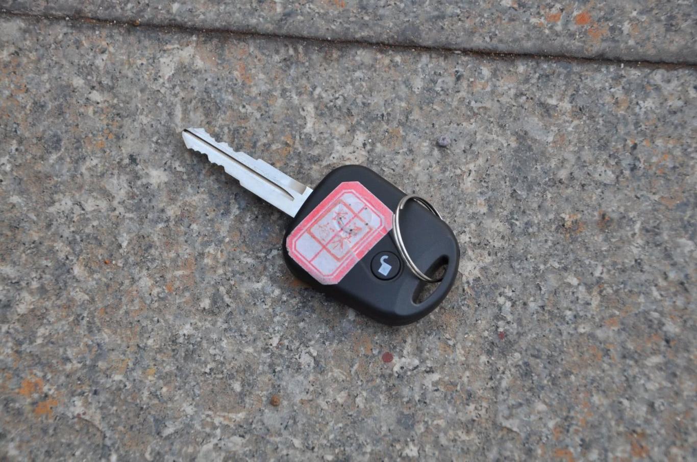 【金杯小海狮x301.3l 手动 厢式钥匙图片-汽车图片大全】-易车