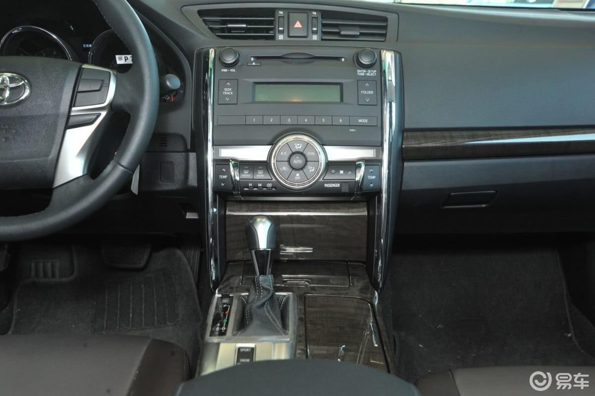 【锐志2013款2.5v 菁锐版中控台整体汽车图片-汽车图片大全】-易车