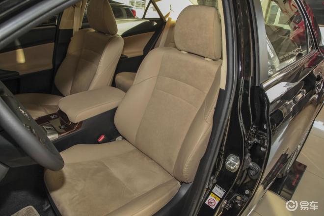 锐志 空间-黑色