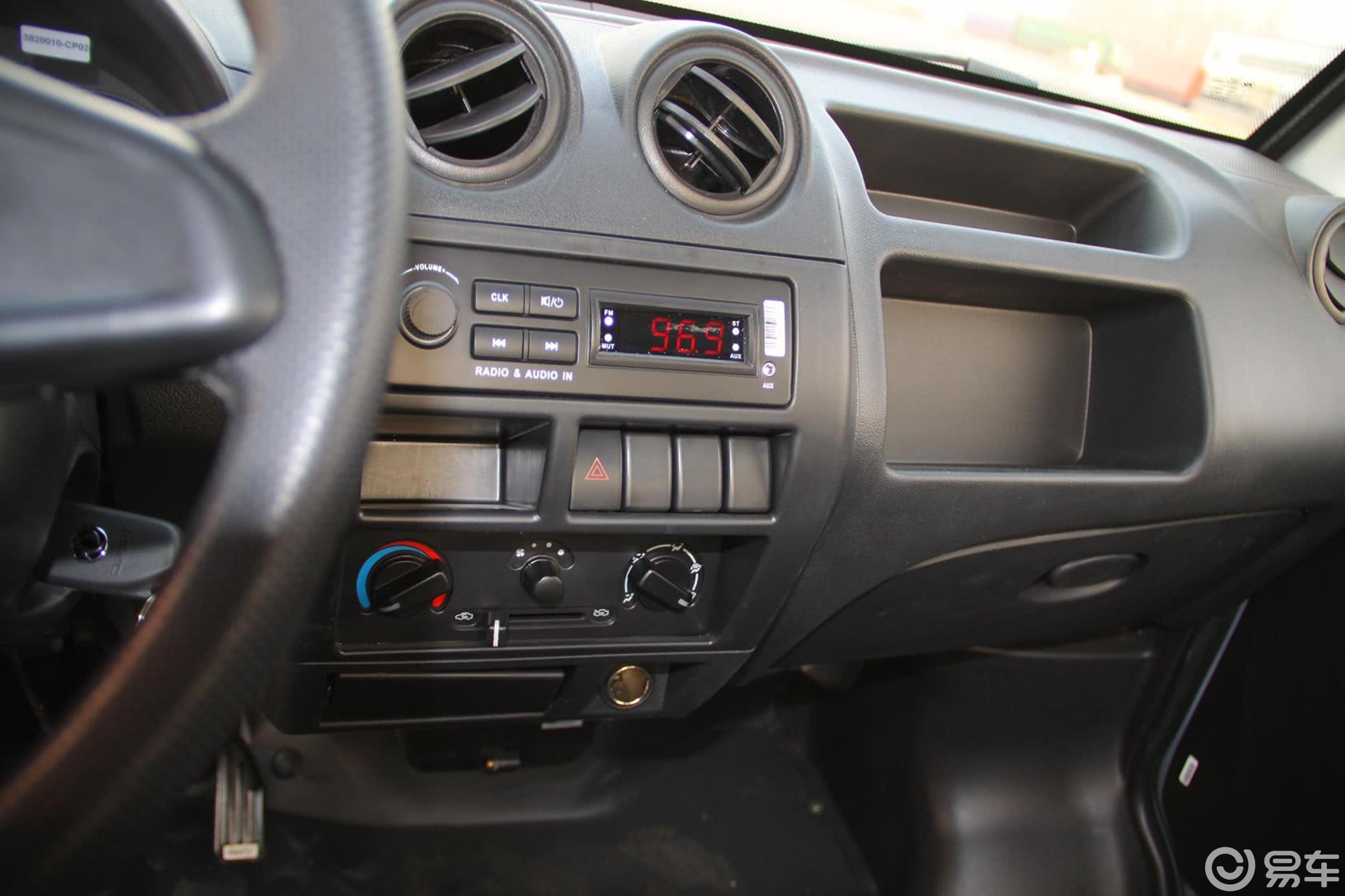 【东风小康k012015款1.0l新k01l 2.