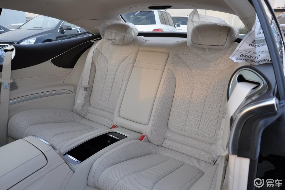 【奔驰s级2015款500 4matic coupe后排座椅汽车图片-汽车图片大全】