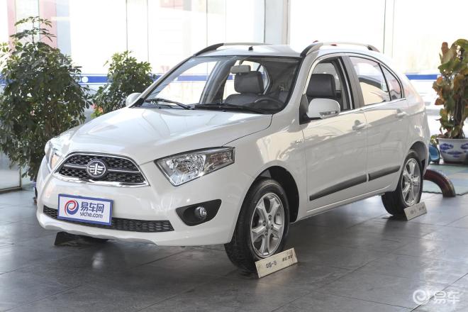 夏利n7 外观 白色