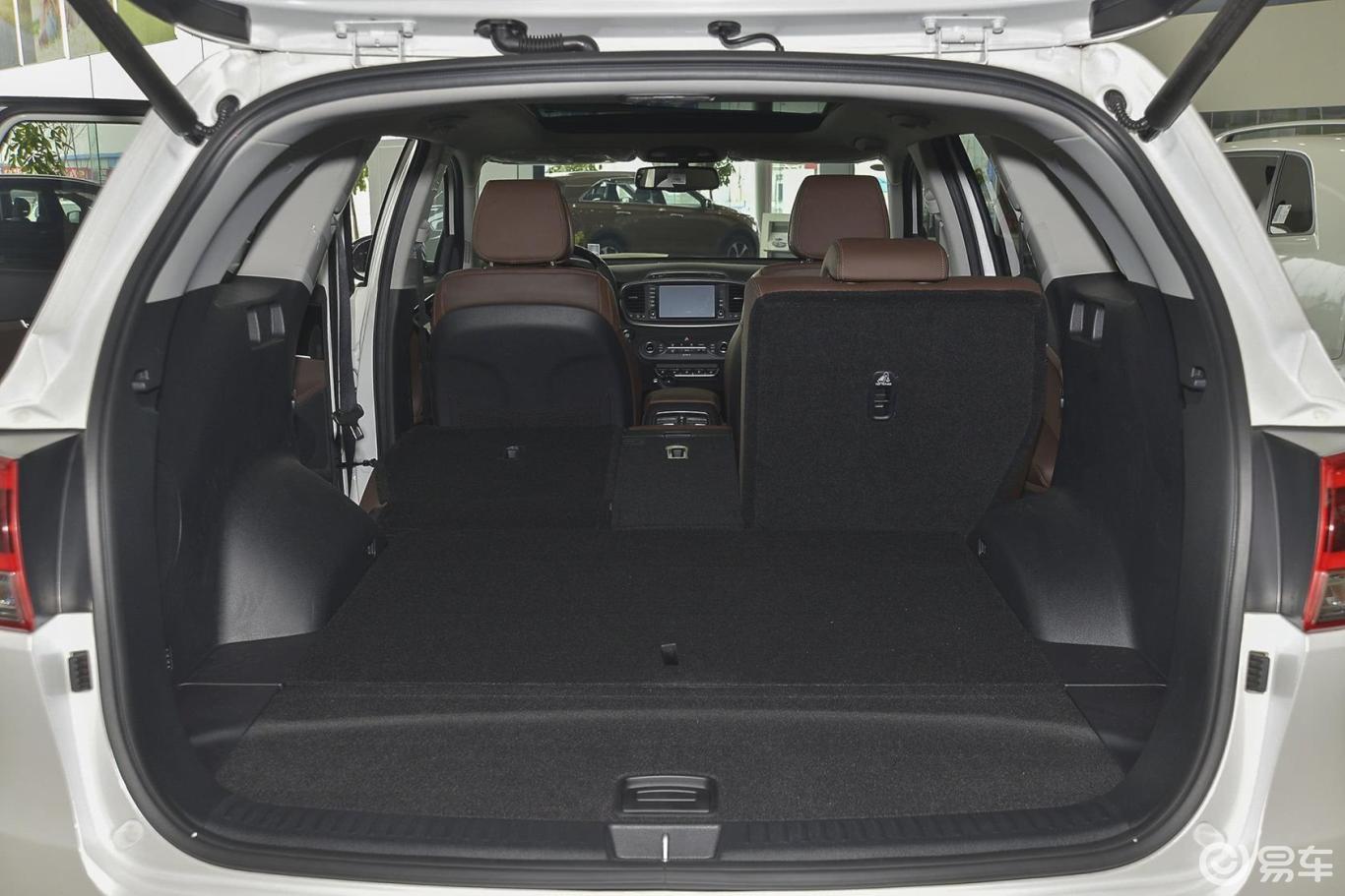 索兰托 空间-珍珠白