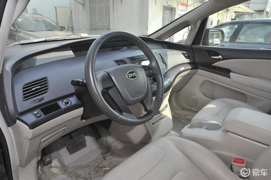 【比亚迪e62014款豪华型(北京版)内饰汽车图片-汽车图片大全】-易车网