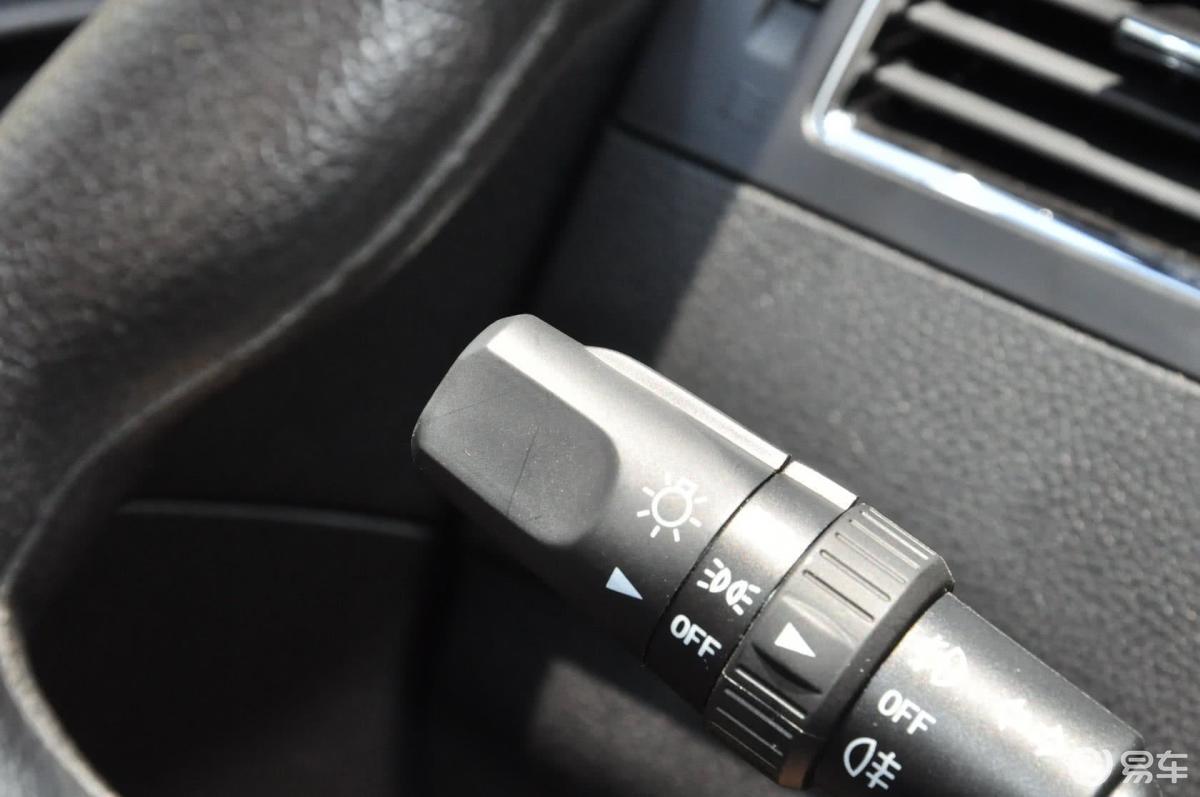 6l 手动 豪华型大灯远近光调节柄汽车图片-汽车图片大全】-易车