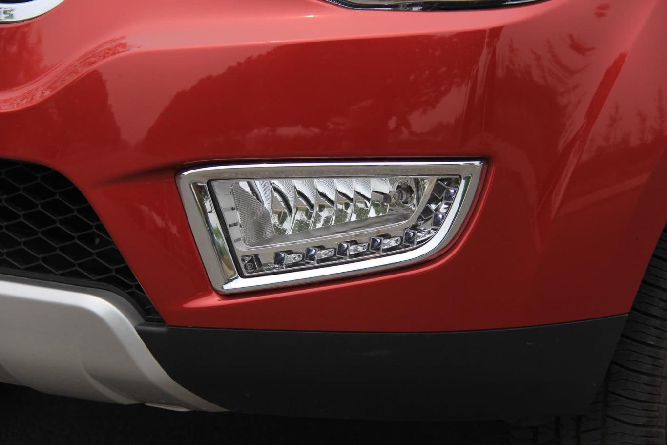 0t 手动 四驱 超豪华型 汽油版雾灯图片-汽车图片大全】-易车