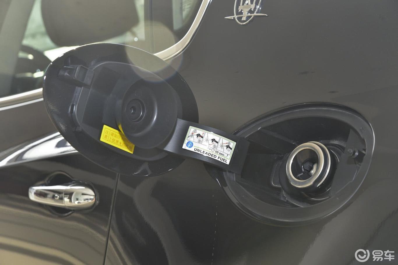 0t 标准型】玛莎拉蒂总裁_3.0t 标准型图片-网通社汽车