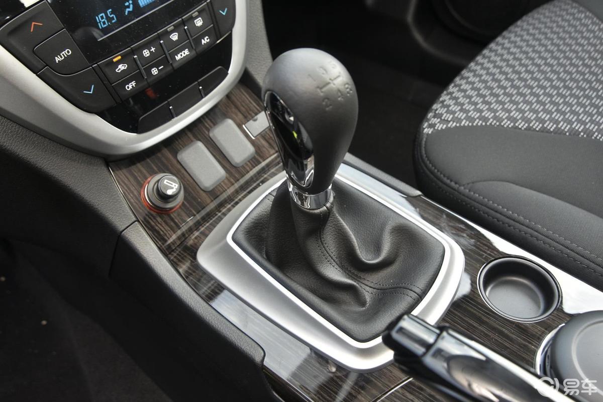 20l手动前驱舒适版