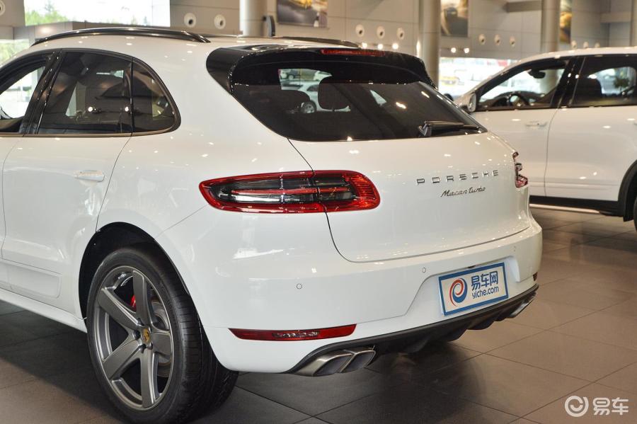 【保时捷macan2016款macan turbo车尾局部汽车图片-汽车图片大全】