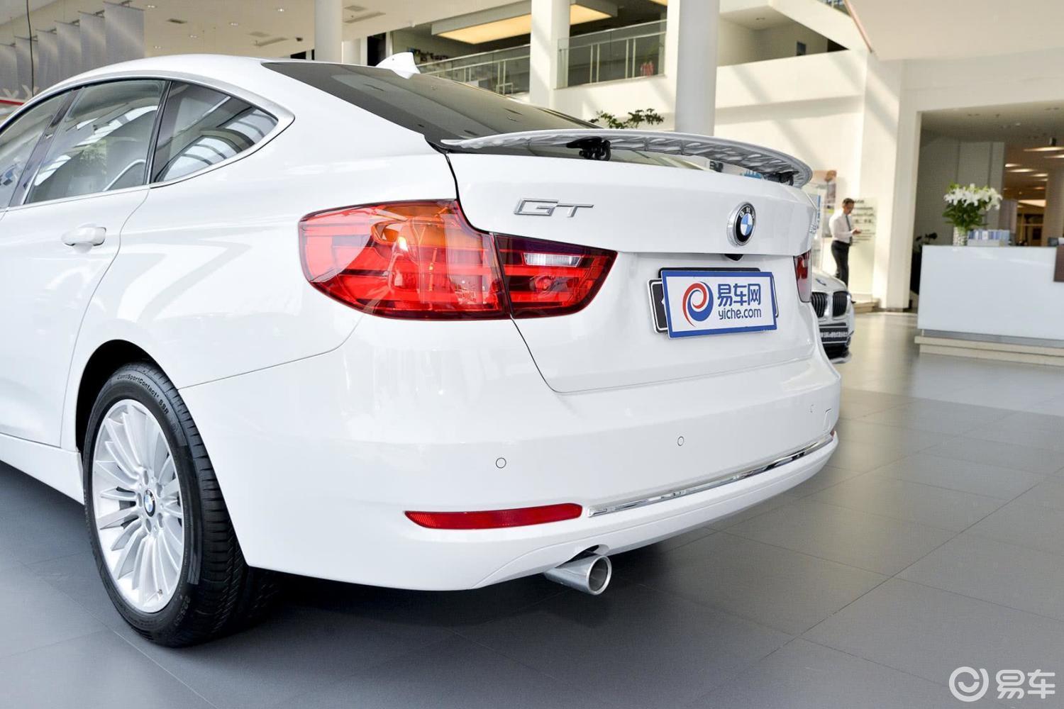【宝马3系gt2015款320i 设计套装型车尾局部汽车图片-汽车图片大全】
