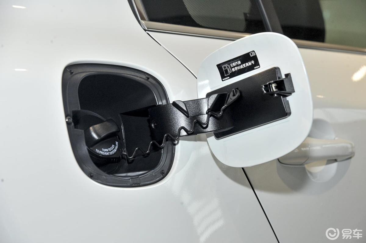 【沃尔沃s602016款t4 智远版油箱盖汽车图片-汽车图片大全】-易车