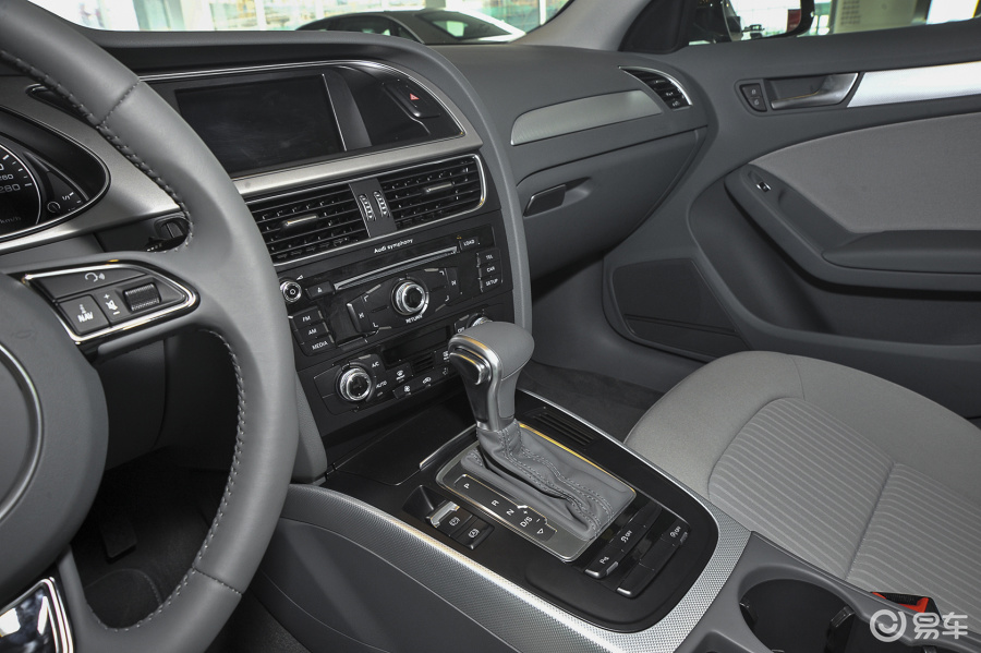【奥迪a4l2015款35 tfsi 自动 标准型中控台驾驶员方向汽车图片-汽车
