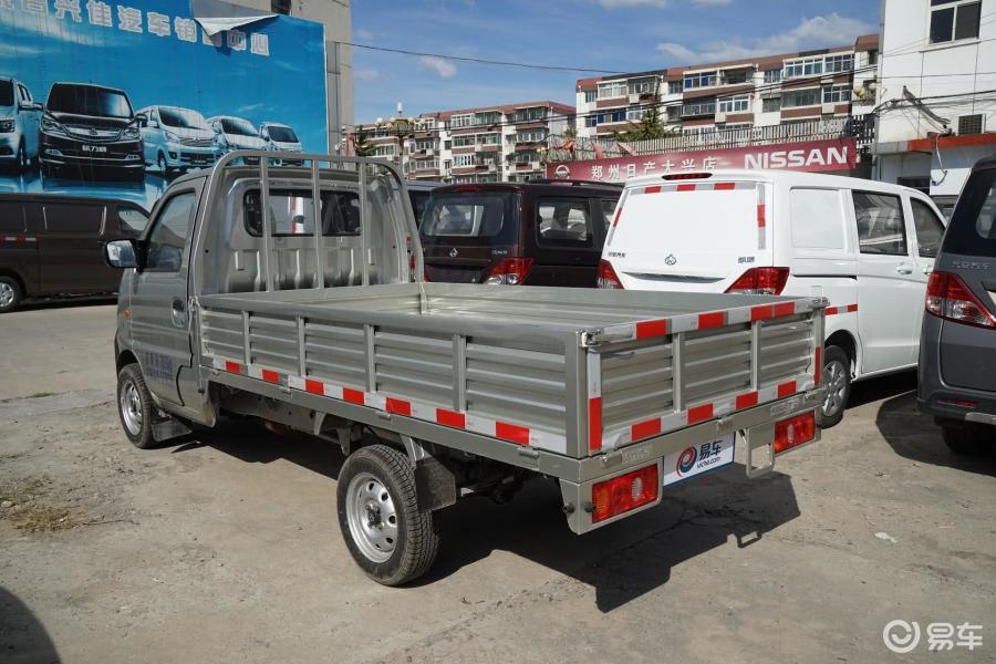 长安星卡l1 后45度图