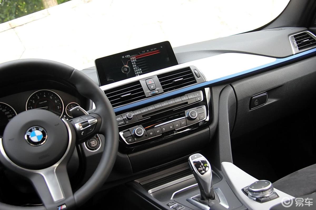【宝马3系2016款320i m 运动型中控台驾驶员方向汽车图片-汽车图片
