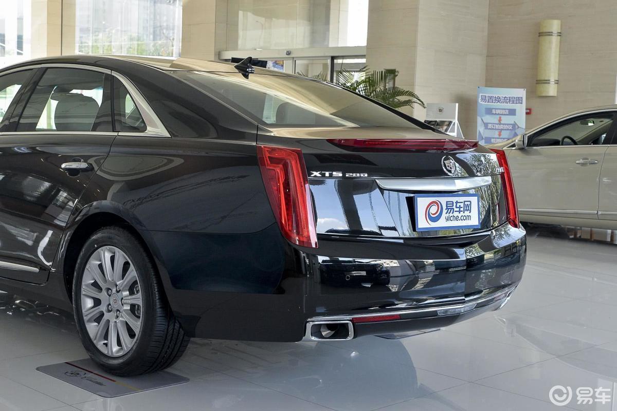 【凯迪拉克xts2015款28t 舒适型车尾局部汽车图片-汽车图片大全】