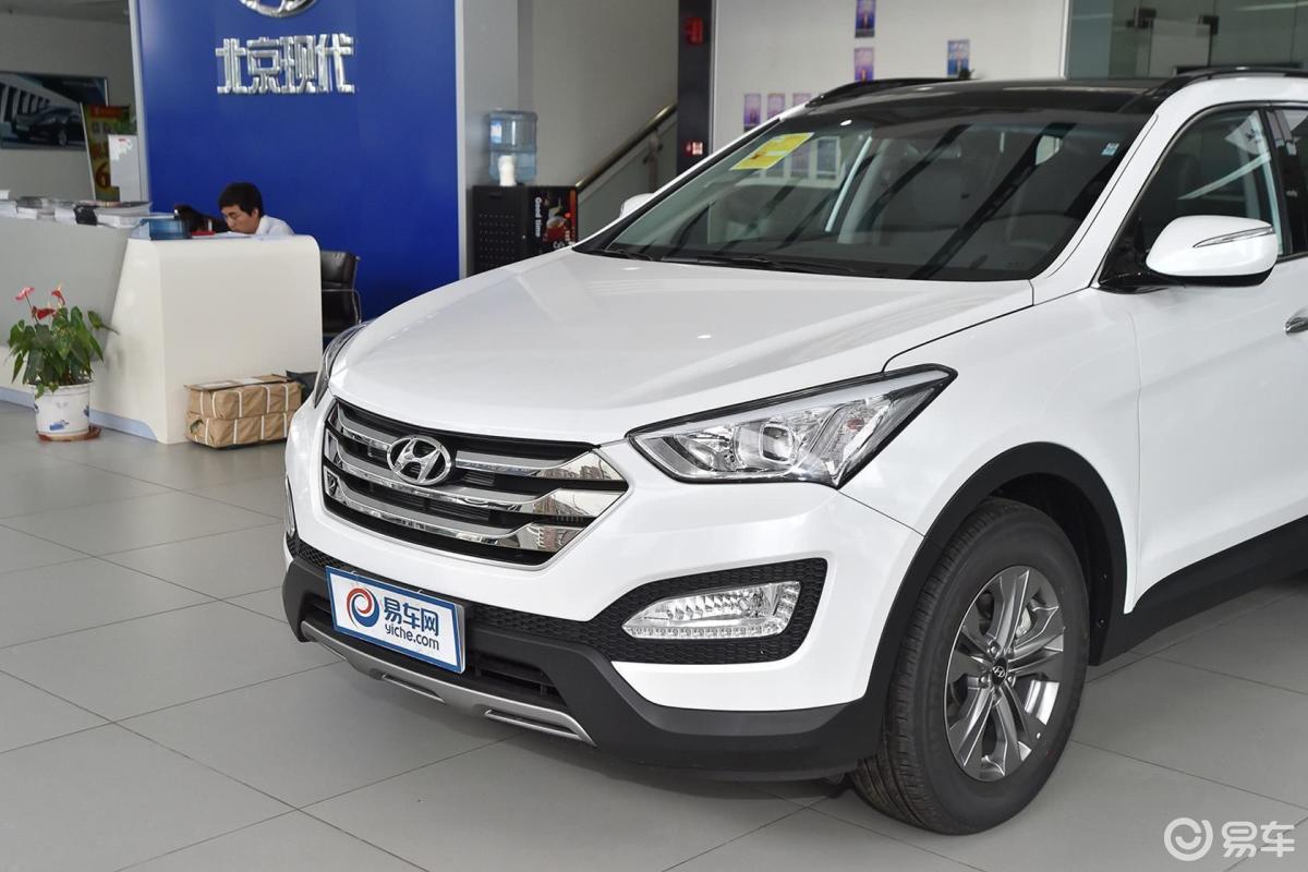 【全新胜达2015款2.