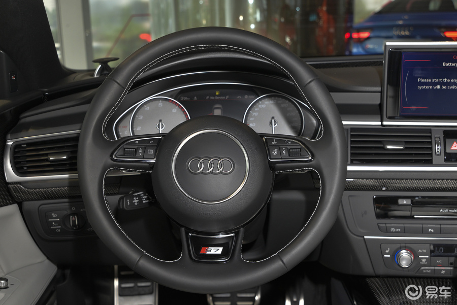 【奥迪s72016款4.