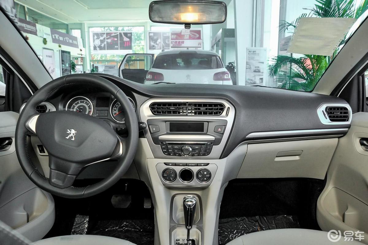 6l 自动 豪华版内饰全景正拍汽车图片-汽车图片大全】-易车