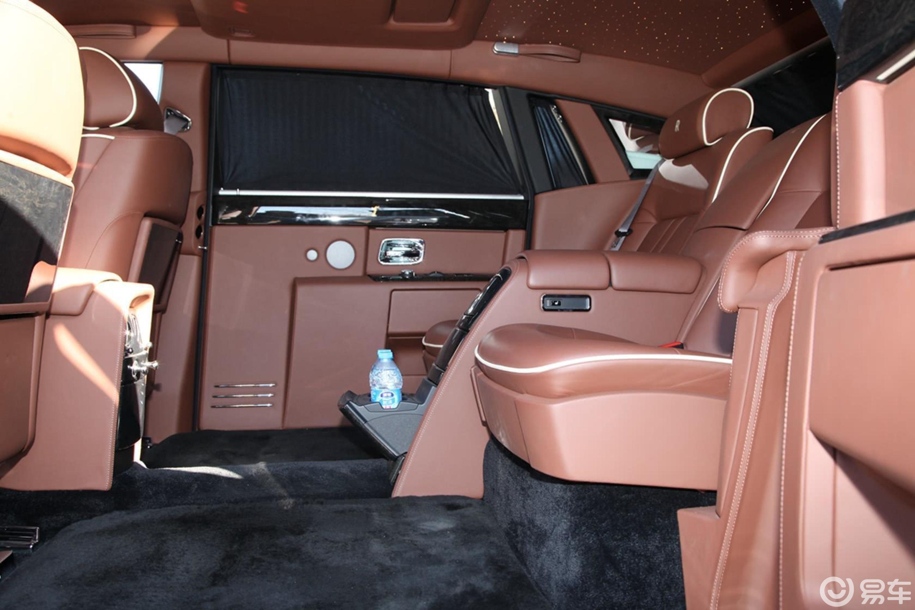 劳斯莱斯  幻影 2013款  2018款  2013款  2004款  幻影 幻影 下载