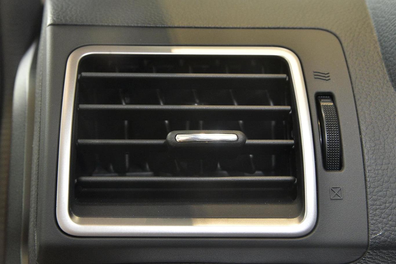 0i精英版前出风口图片