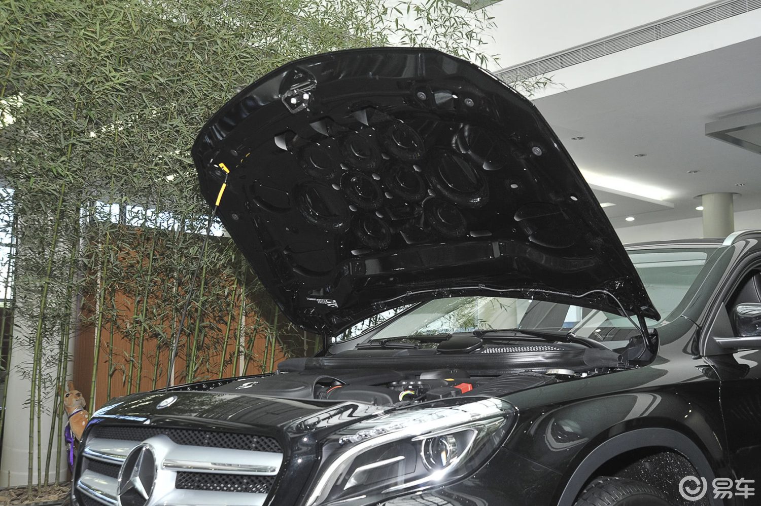 【奔驰gla2015款200 时尚型发动机盖开启汽车图片-汽车图片大全】