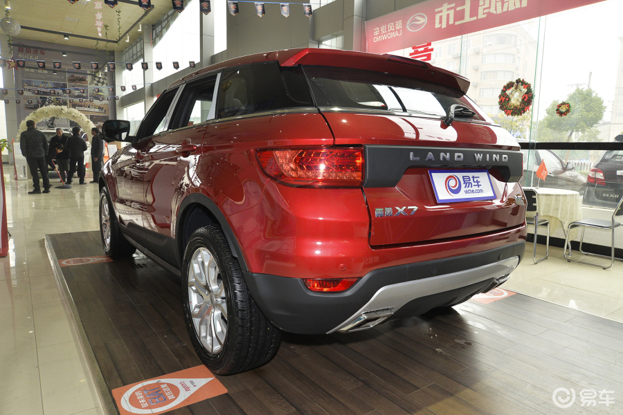 【陆风x72015款2.0t 自动 全景尊贵版汽车图片-汽车图片大全】-易车网