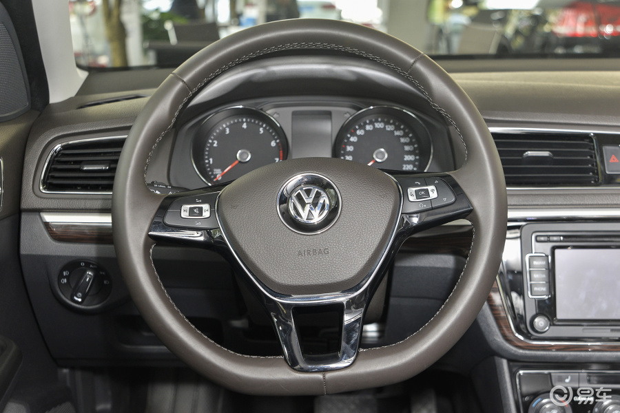 4t dsg 230tsi 豪华版方向盘汽车图片-汽车图片大全】-易车网