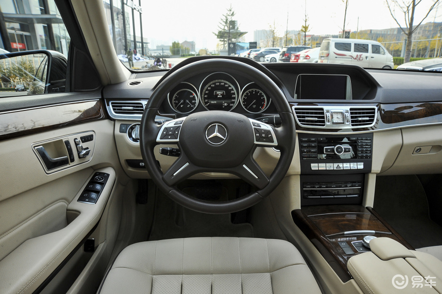 【奔驰e级2015款e 200 l 轿车完整内饰(驾驶员位置)汽车图片-汽车图片