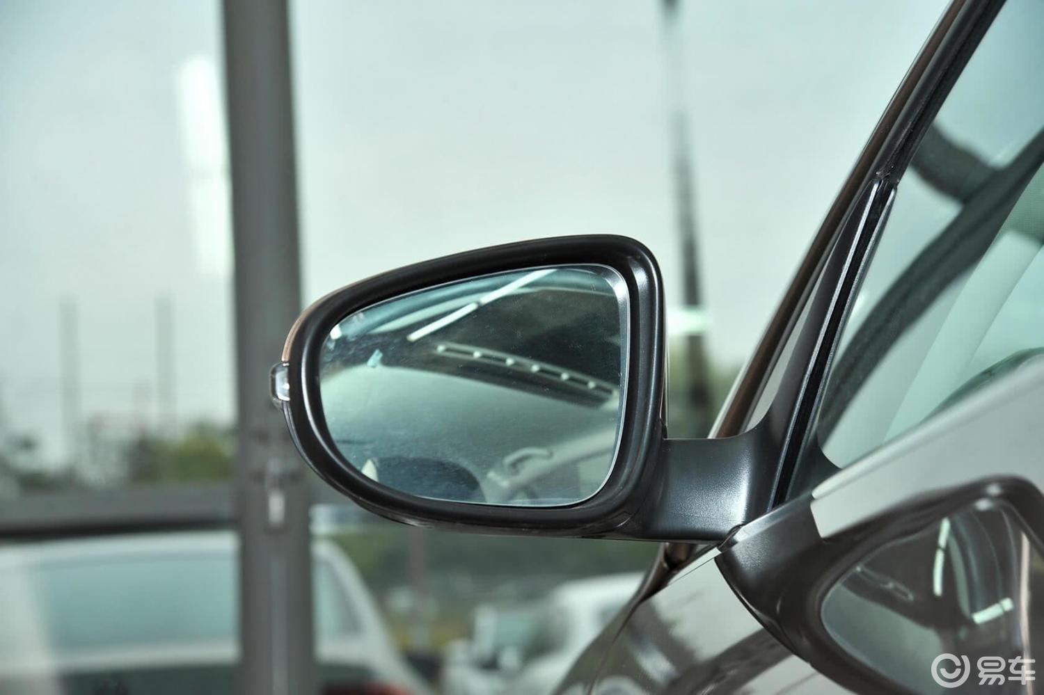 6l 手动 舒适型后视镜镜面(后)汽车图片-汽车图片大全】-易车