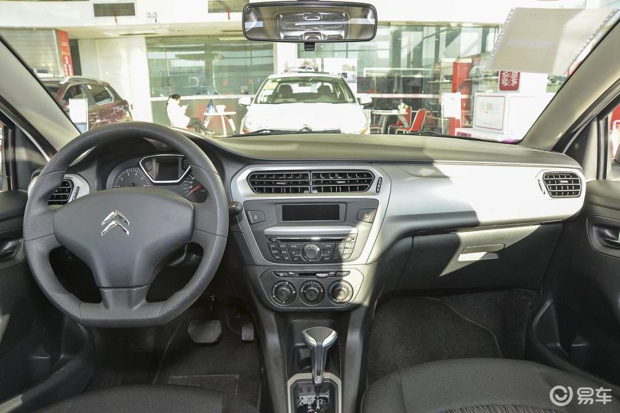 全新爱丽舍 内饰-白色