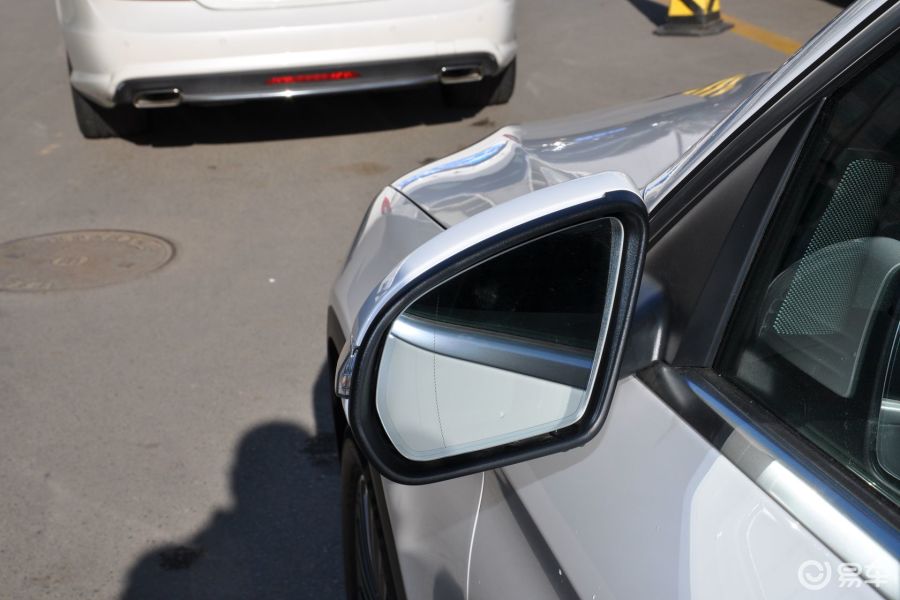 【奔驰glc级2016款glc260 动感型后视镜镜面(后)汽车图片-汽车图片